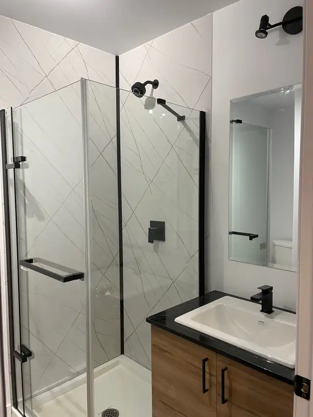 superbe loft 1 1/2, tout-inclus, semi-meublé, juillet PROMO - Photo 6
