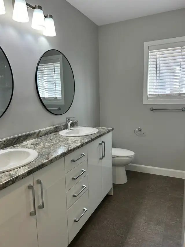 Welcome to your brand-new apartment located at 1-473C Queensway. - Photo 3