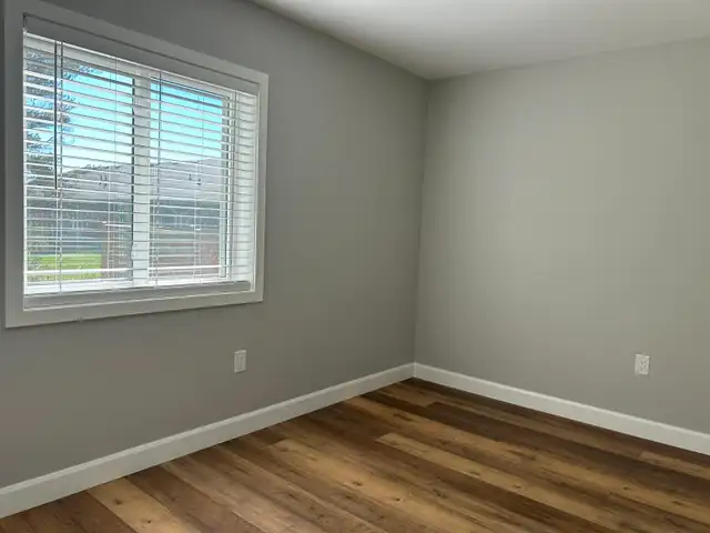 Welcome to your brand-new apartment located at 1-473C Queensway. - Photo 6