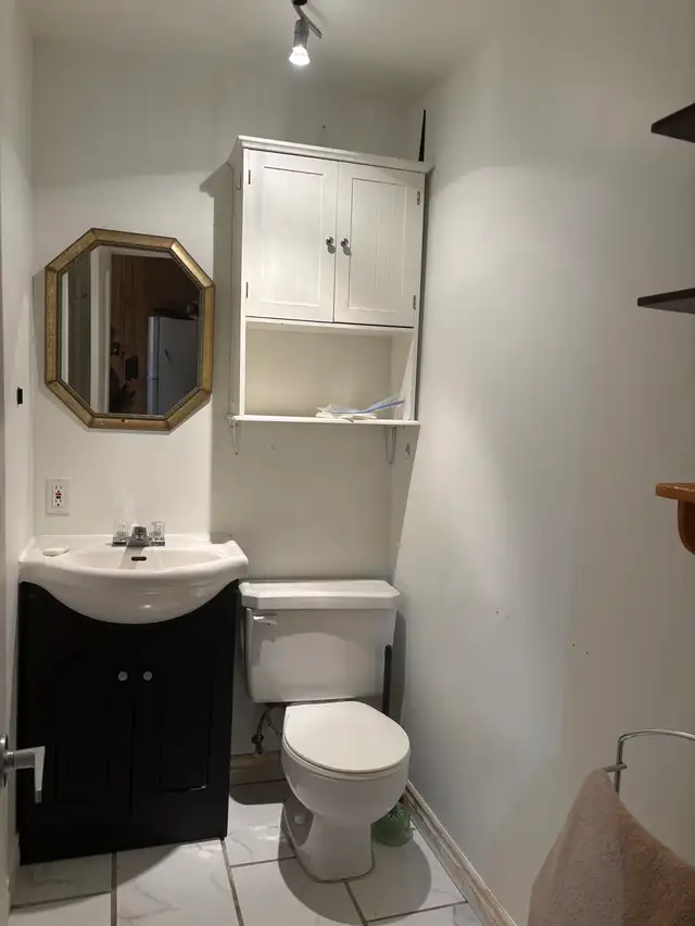 Très beau et grand 7 1/2, Vieux-Québec, libre - Photo 15