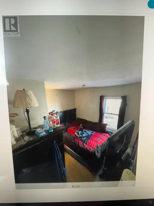 2 Bedroom House For Rent North End Niagara Falls with Garage - Photo 5