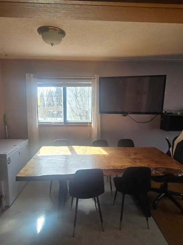 Private room for rent - Photo 9