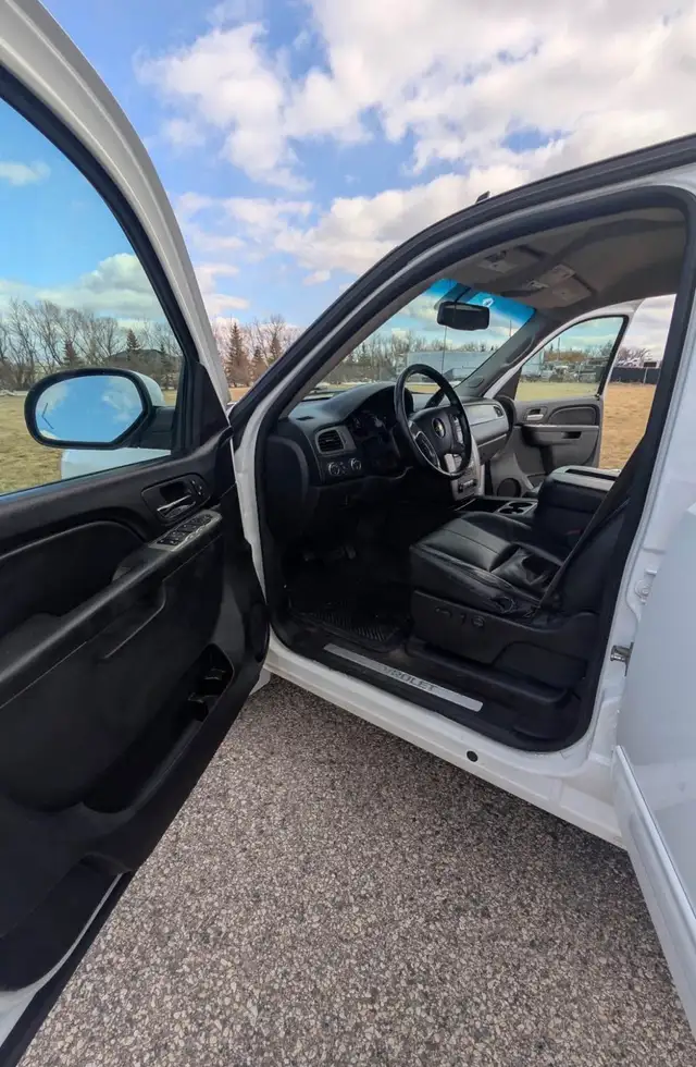 2012 Chevrolet Silverado 1500Crew Cab - Photo 5