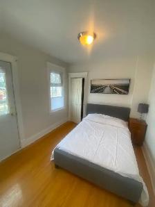 Furnished 1 BDR APT/NAIT/Kingsway/Monthly or Longterm - Photo 3