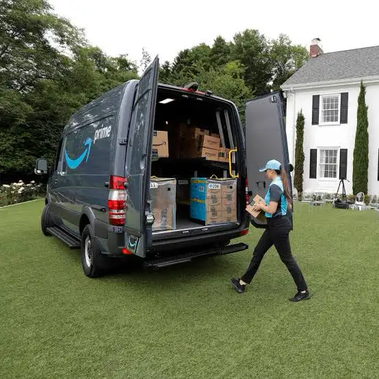 delivery driver - Photo 4