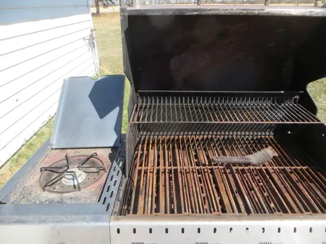 Propane BBQ. - Photo 6