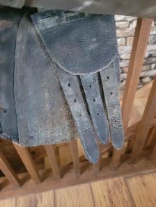 Two 15' Used Saddles One English One Western Priced To Sell - Photo 3
