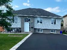 1 ROOM LEFT! Clean, Quiet Female Shared Home – Furnished Room
