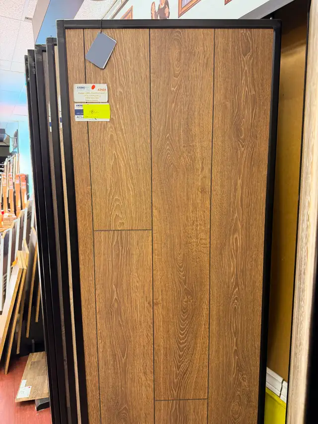 Sale $1.90/sqft Kronotex 12mm Laminate Flooring | Germany - Photo 3
