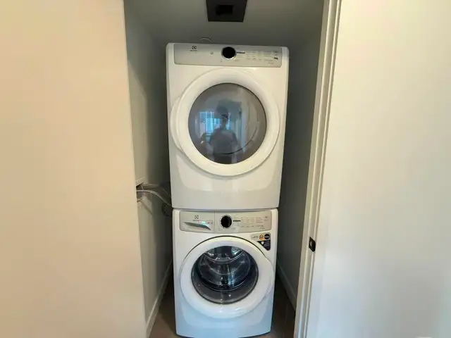 Bloor and Sherbourne 1 Bed 1 Bath Burke Condo Available for Rent - Photo 8