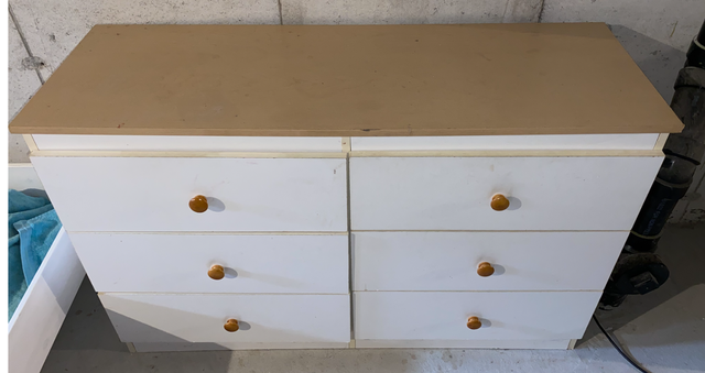 dresser with 6 drawers