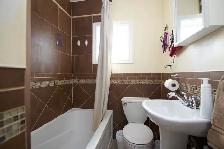 Oshawa Legal 1 bedroom (second floor) Apt $1499 - Photo 6