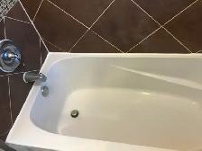 Oshawa Legal 1 bedroom (second floor) Apt $1499 - Photo 8