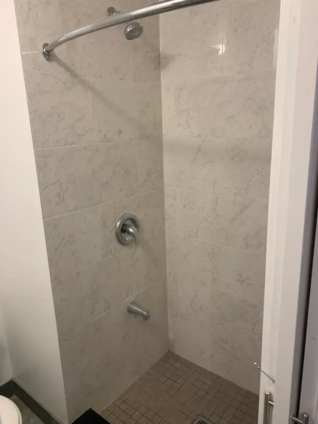 Compact Bachelor at Wilson Subway Station Wilson Height/Wilson - Photo 8