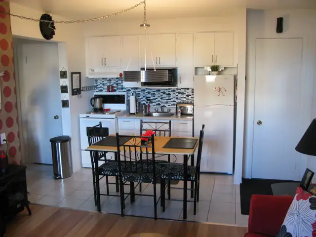 2 1/2 chambre fermée - Photo 2