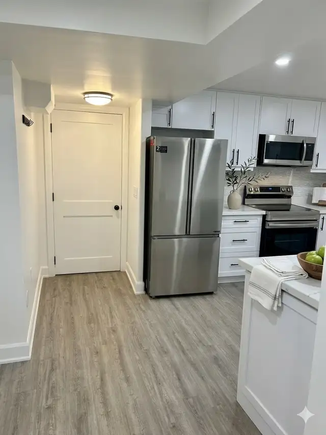 Legal Basement apartment for Rent, $1995 plus 35% utilities - Photo 7