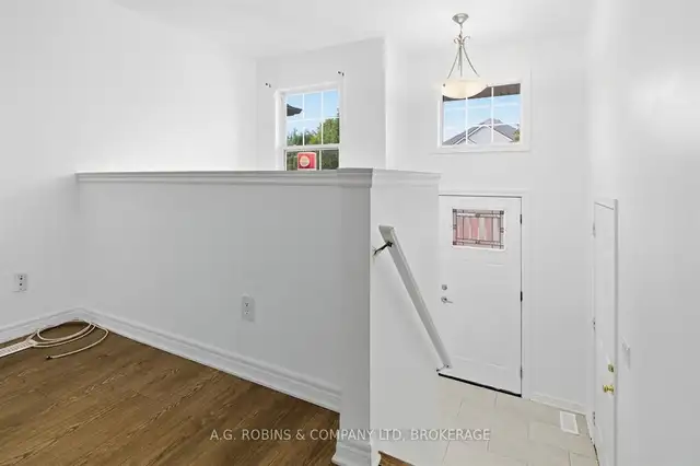 5BR House St. Catharines - $2700 Util (Private Yard Large Deck) - Photo 2