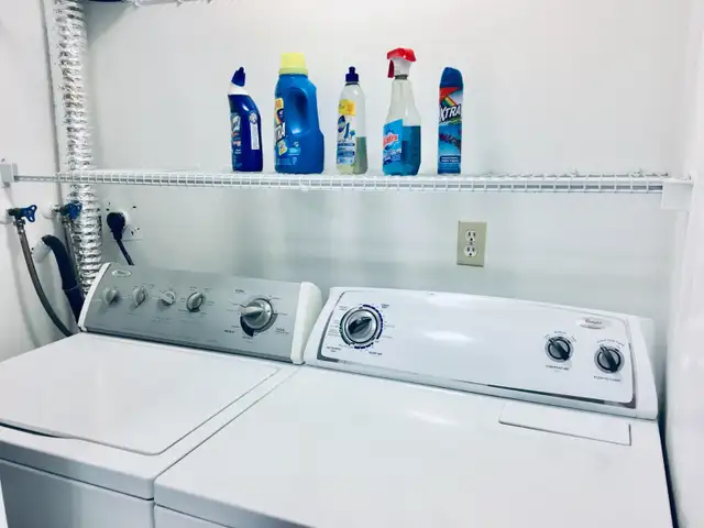 LARGE ALL-INCLUSIVE SUITE AVAILABLE NOW, MISSISSAUGA CITY CENTRE - Photo 8