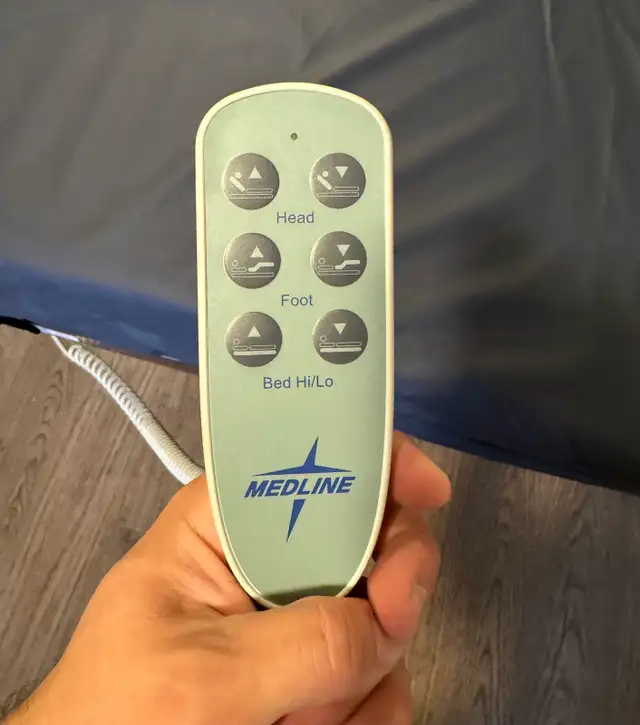 MEDLINE HOSPITAL BED DELIVERY AND SETUP INCLUDED - Photo 6