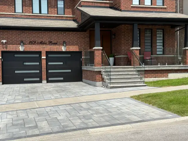 NOW HIRING: HARDscape & LANDSCAPING CREW MEMBERS - Photo 5