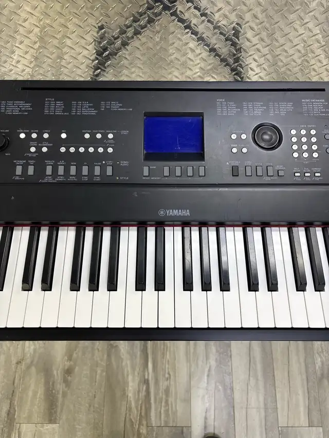 Yamaha DGX-650 Digital Piano (Stand Not Included) - Photo 3