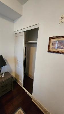 Private Room   Private Bath – Apartment in Barrhaven - Photo 4