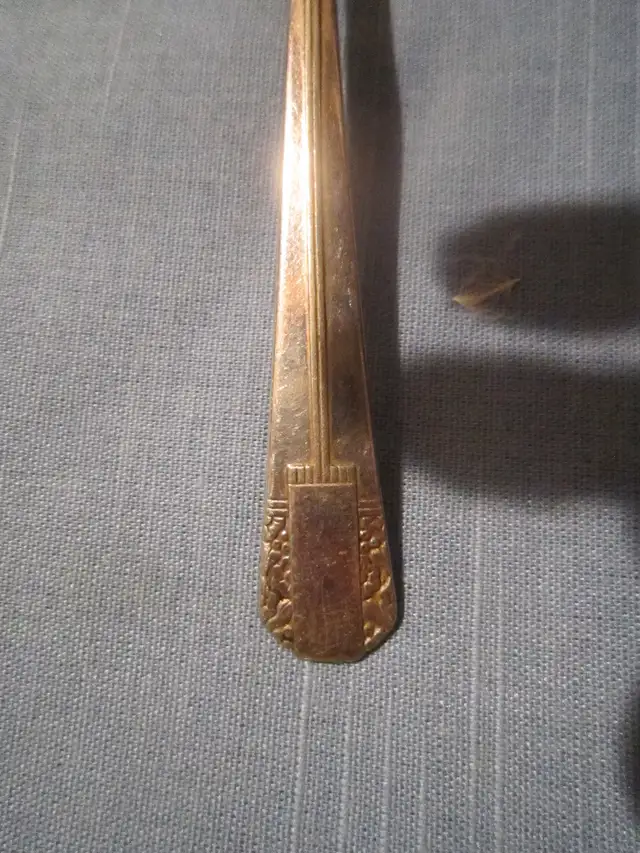 #60-99B  PARKLANE silverware set for 8