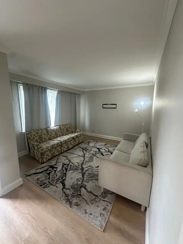 2 Bedroom Apartment - All Utilities Included - Photo 4