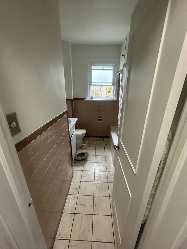 2 Bedroom Apartment - All Utilities Included - Photo 6