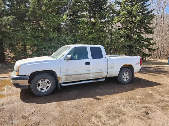2003 Chevy Silverado 1500 - Photo 3