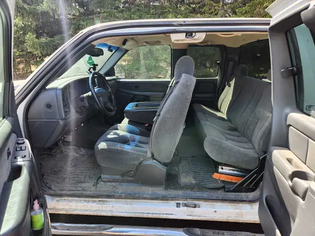 2003 Chevy Silverado 1500 - Photo 6