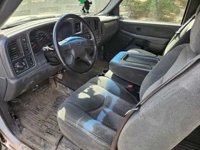 2003 Chevy Silverado 1500 - Photo 8