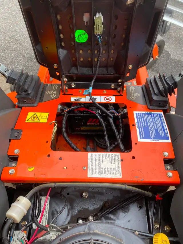 Husqvarna Zero-turn Mower Z248F - Photo 4