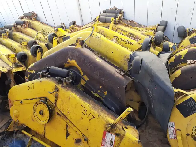 assorted mower decks for lawn & garden tractors - Photo 2