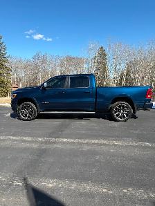 Ram 1500 Laramie Sport Crew Cab 4X4