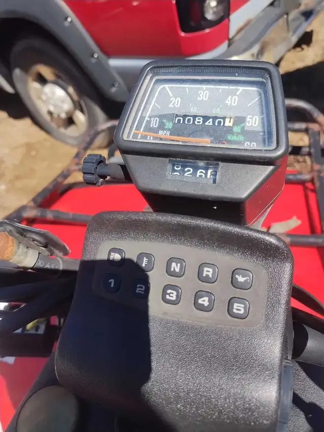 Artic Cat 300 4x4 ATV - Photo 2