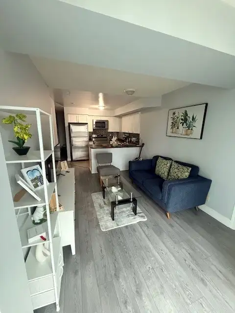2 Bed 2 Full Bath Condo for Rent in Mississauga Square One - Photo 2