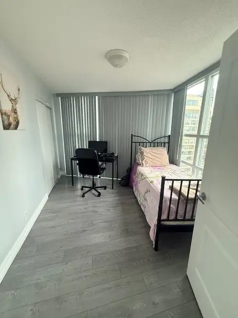 2 Bed 2 Full Bath Condo for Rent in Mississauga Square One - Photo 4