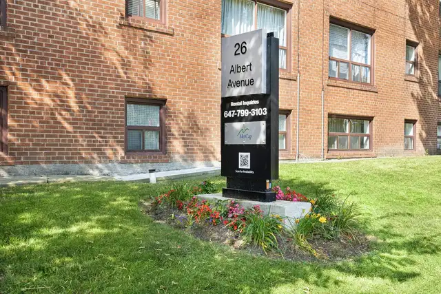 Studio Apartment for Rent - 26 Albert Avenue - Photo 2