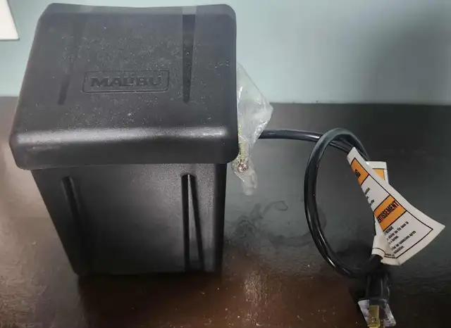 MALIBU 200W LANDSCAPE LIGHT TRANSFORMER – TIMER   SENSOR – 12V - Photo 2