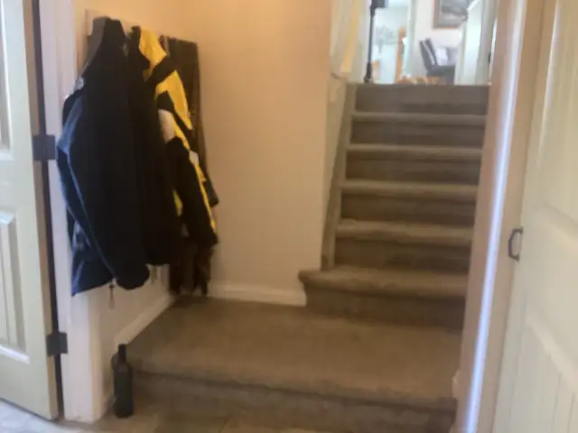 BEAUTIFUL HOME WITH QUAD GARAGE - Photo 20