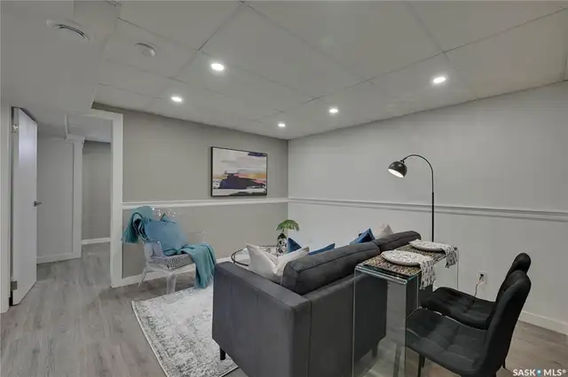 Two Bedroom Basement Suite in Sutherland - Photo 4