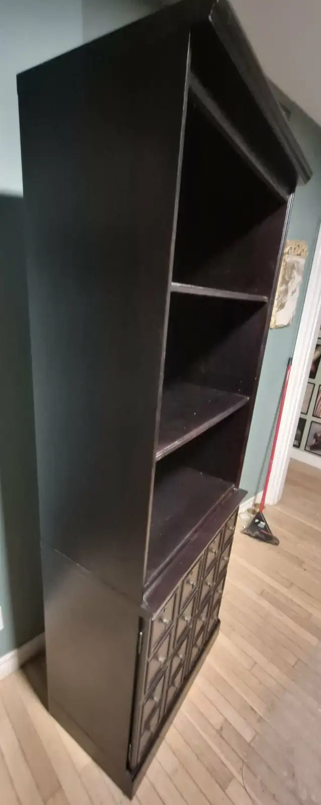 SOLID WOOD BOOKCASE W/ CABINET – BOMBAY – 6FT – COGNAC – STORAGE - Photo 3