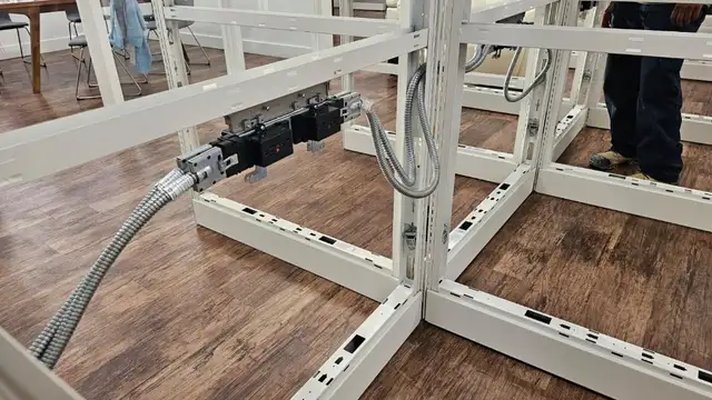 Teknion Leverage System-Used Desk/Cubicles-Call Now! - Photo 4