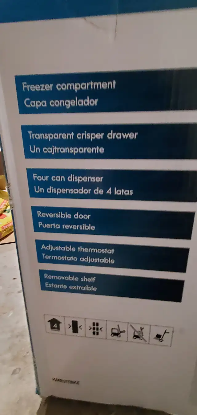 REFRIGERATOR ( KENMORE COMPACT REFRIGERATOR) - Photo 2