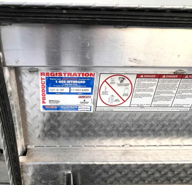 WEATHER GUARD ALUMINUM TRUCK TOOL BOX / CARGO STORAGE - Photo 5