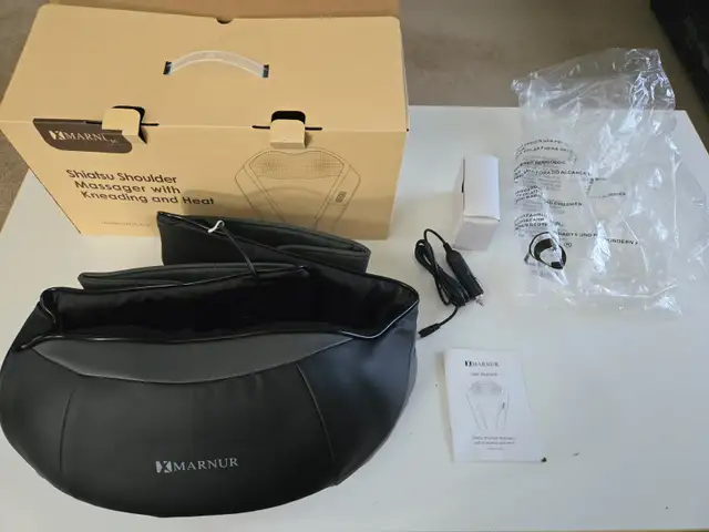 SHIATSU – Neck and Shoulder Massager with Heat – NEW IN BOX - Photo 5