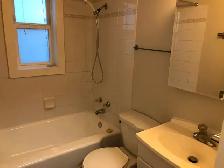 Marda Loop  2 Bedrooms Apartment upper floor $1575 - Photo 6