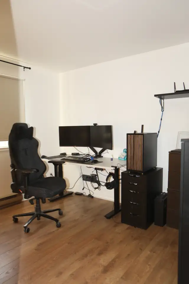 Appartement 5 1/2 à louer – Haut de triplex - Vimont (Laval) - Photo 2