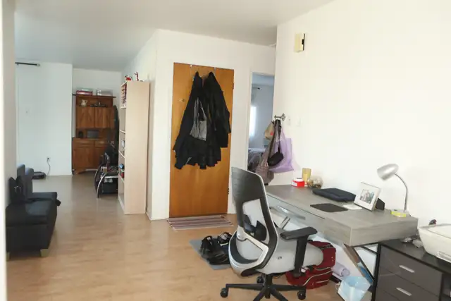 Appartement 5 1/2 à louer – Haut de triplex - Vimont (Laval) - Photo 15